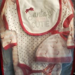 NEW Christmas 9pcs Baby Set Size 3-6m