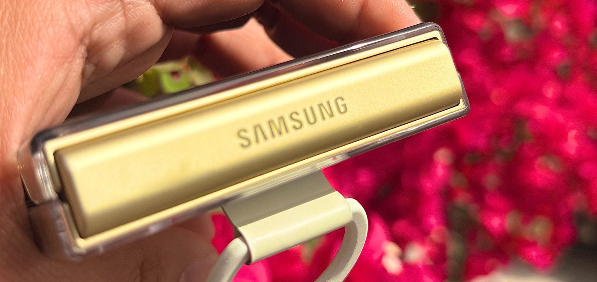 Samsung Zflip 6 256gb in yellow
