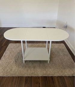 Small White Oval Coffee Table.
