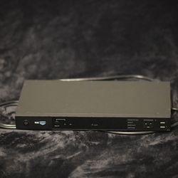 ELAC Protek PR-71S 8 Outlet Surge Protector with Dual USB