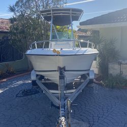 2004 Robalo 204 CC
