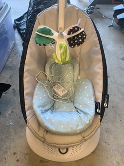 4 Moms Mamaroo