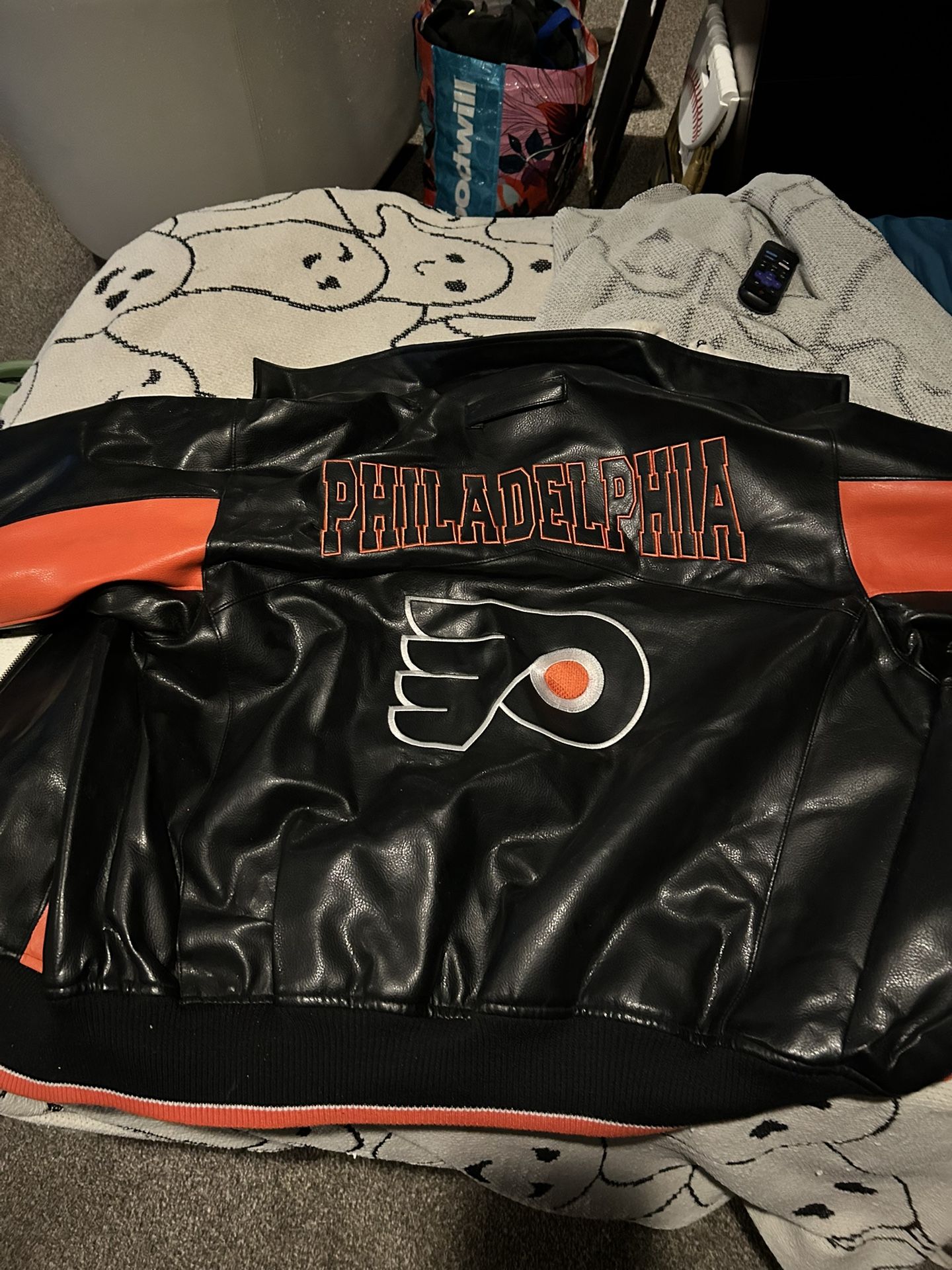 Philadelphia Flyers Jacket Size M