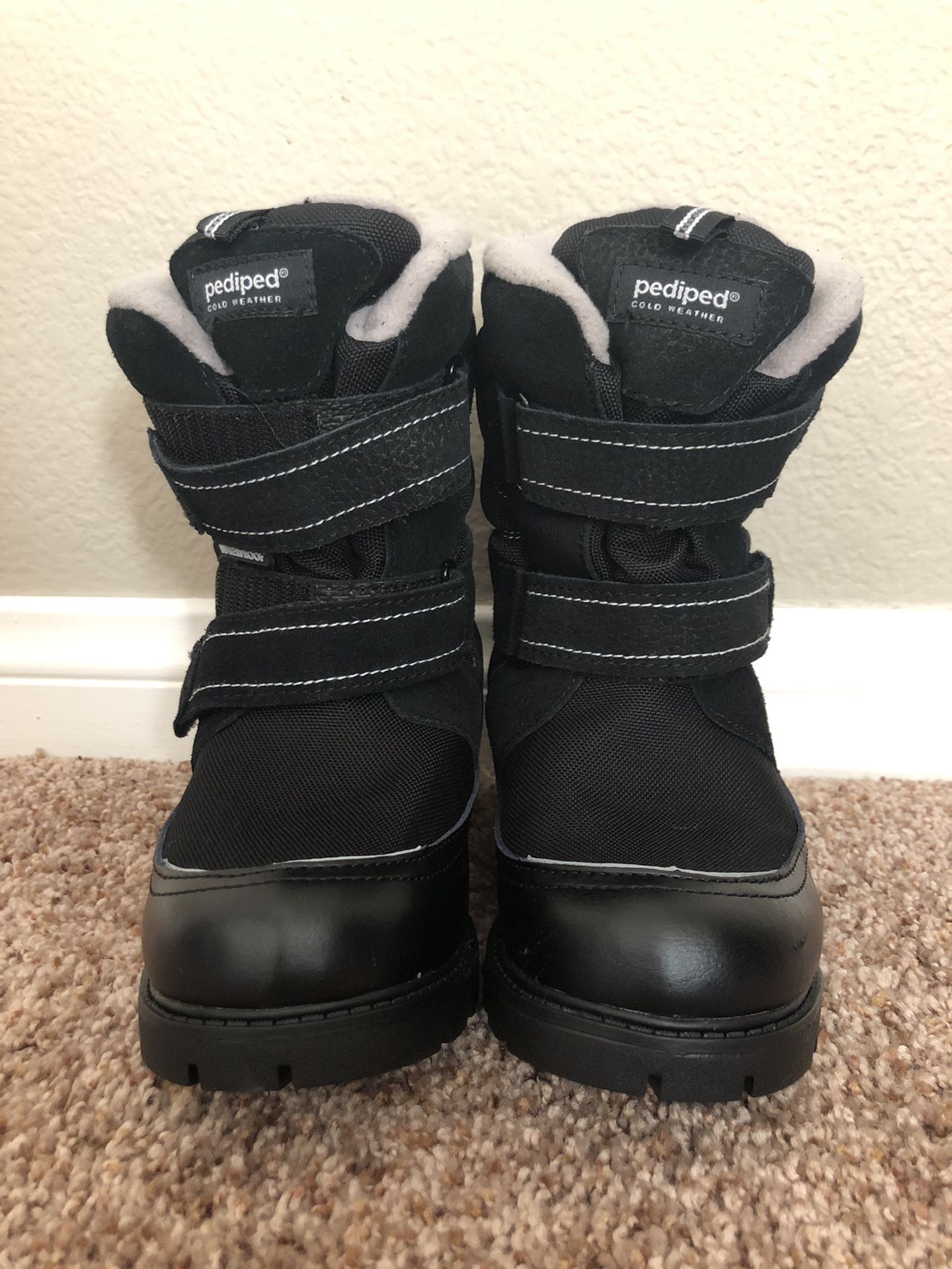 Never worn Pedi Ped Flex Winter Snow Boot