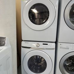 2020 Like New Samsung Front Loading Washer And Stackable Gas Dryer Set 