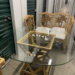 Ratan Dining Set