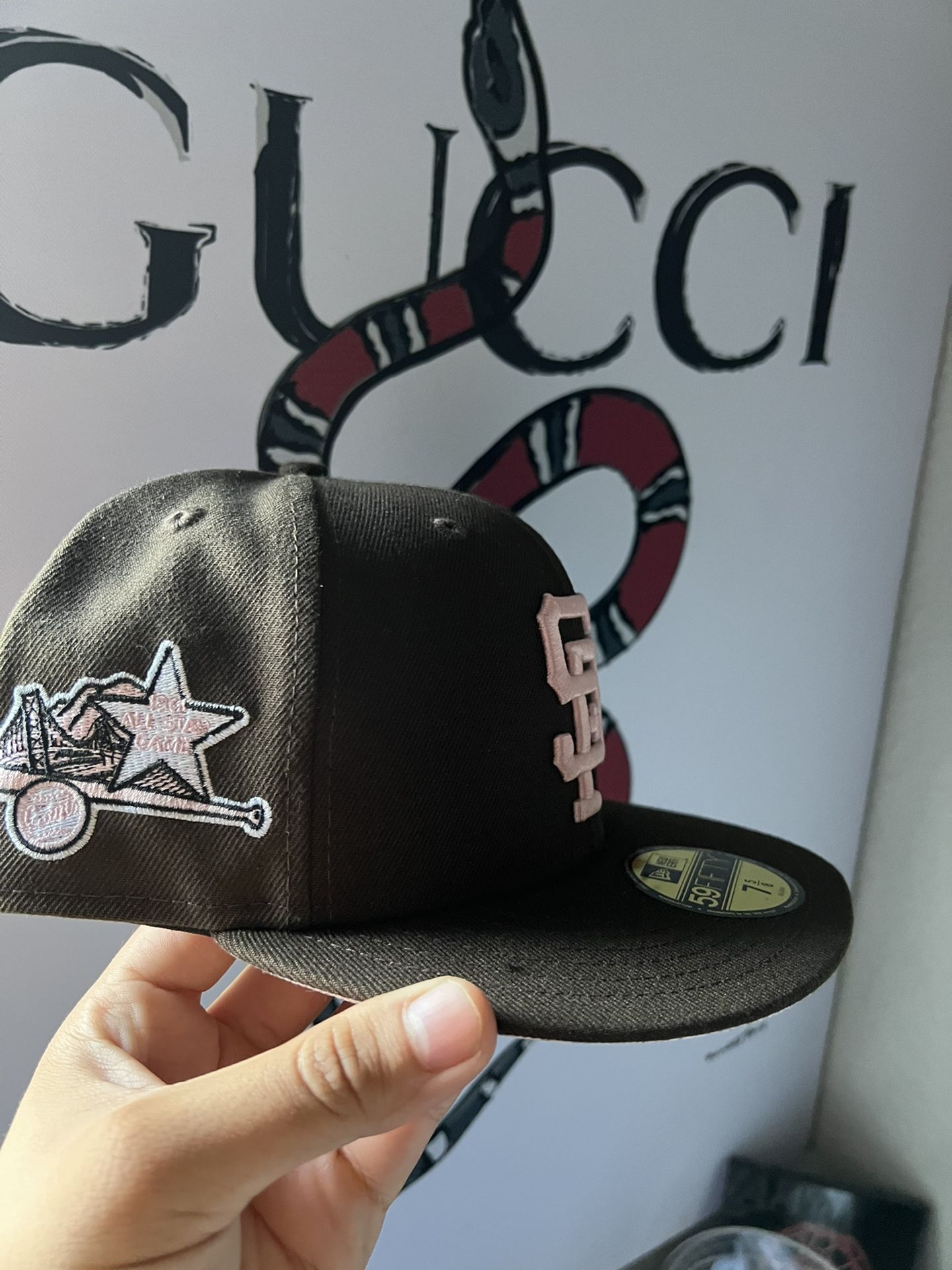 New Era 59Fifty MLB SF Giants Team Drip Fitted Hat W/ Pink Bottoms for Sale  in Mcminnville, OR - OfferUp