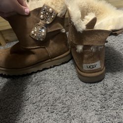 Short Uggs