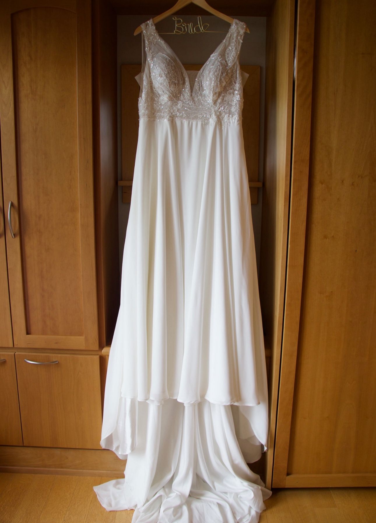 Ethereal Wedding Dress And Veil 