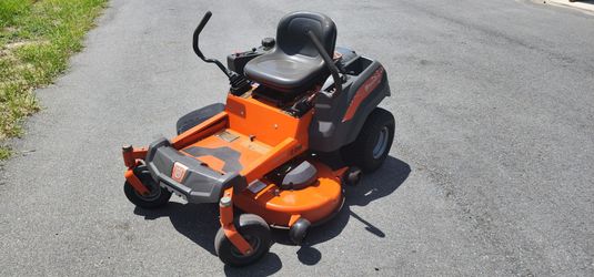 2017 Husqvarna Z246 46in