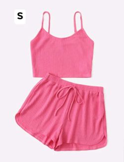 New women’s 2 piece set size small