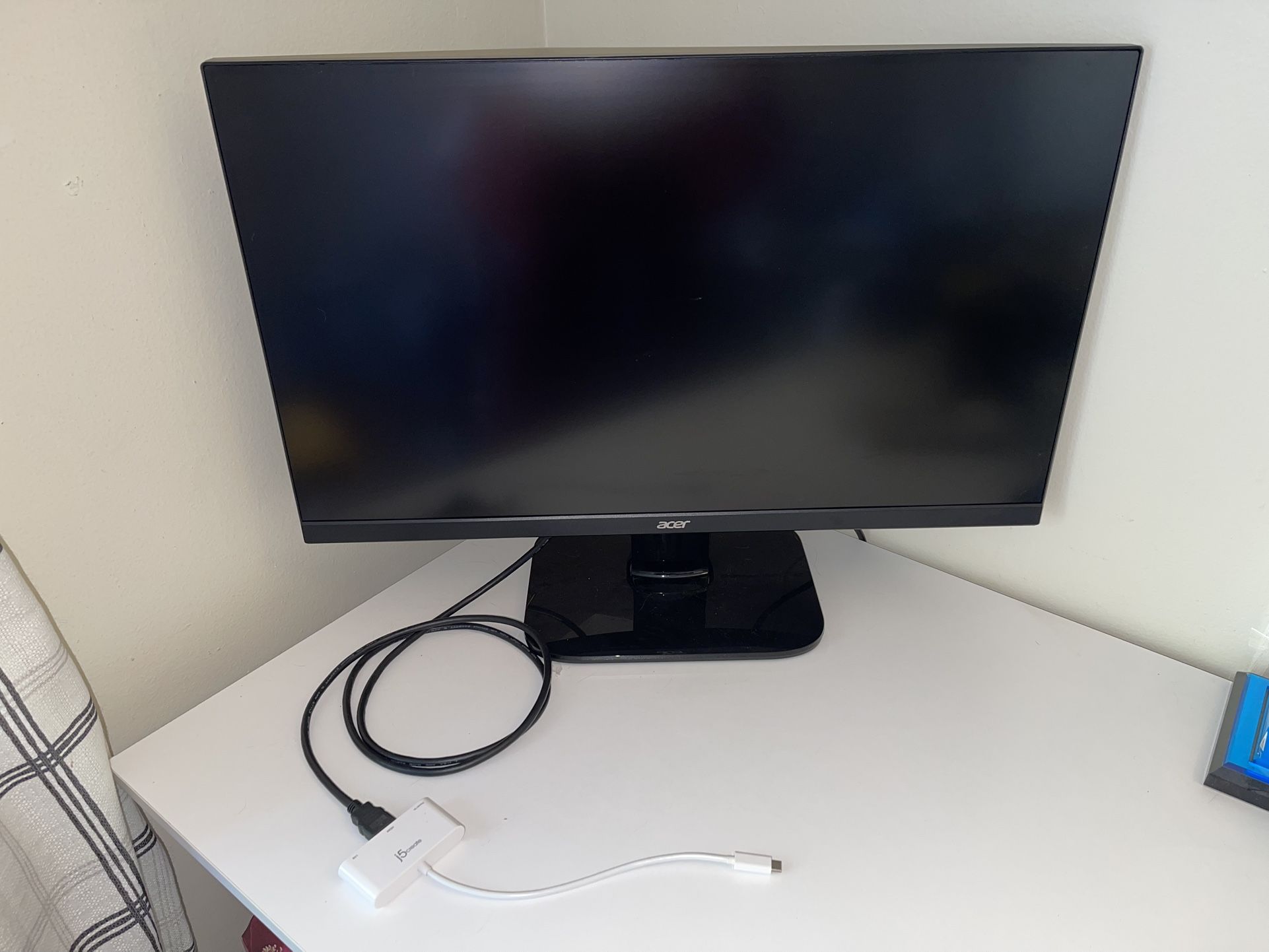 Acer KA272 Abi 27” LED FHD FreeSync Monitor (75Hz, 1ms) + j5create USB-C to HDMI Adapter