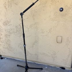 Microphone Stand - Tripod, Heavy Duty