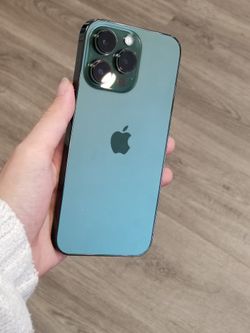 🔥   Unbeatable Prices! - Get the iPhone 13 Pro 📱 Smartphone 