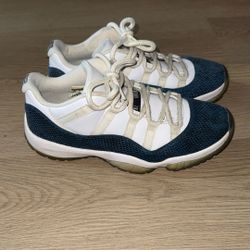 Jordan 11 Lows 