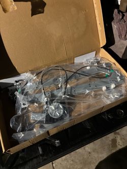 window regulators with motors for both front and rear windows brand new in box never used 180 obo  Fits Silverado Avalanche Escalade Sie
