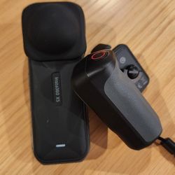 Insta 360 X5 with Photo Grip