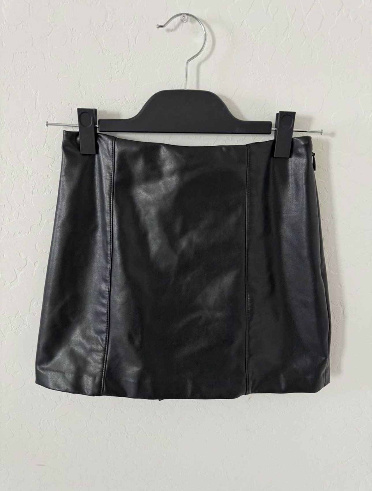 Abercrombie & Fitch Black Faux Leather Skirt