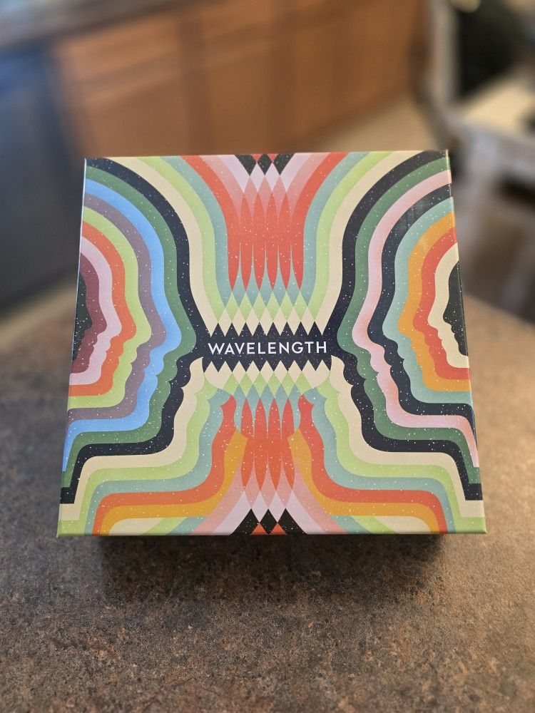 WAVELENGTH•Boardgame NEW!