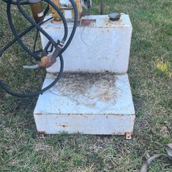50 Gallon Fuel tank with the transfer pump