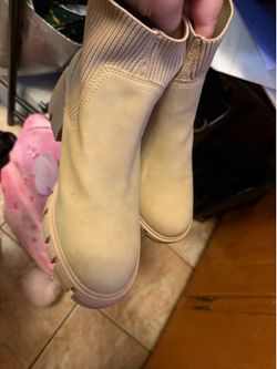 Women’s boots
