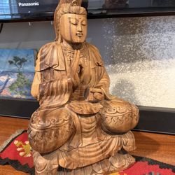 Beautifully Hand Carved Wood Buddha Statue