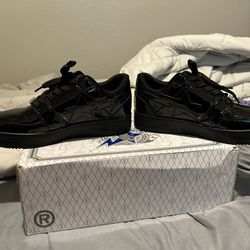 Patent leather Bapestas size 9. (NO TRADES)  (Price negotiable) 