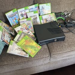 XBOX360 (320GB)