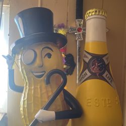 NIB MR PEANUT MILLER HIGH LIFE BEER 18" FIGURINE STATUE PLANTERS PEANUTS