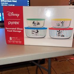Disney pyrex