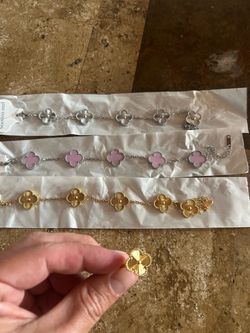 Jewelry New in packaging