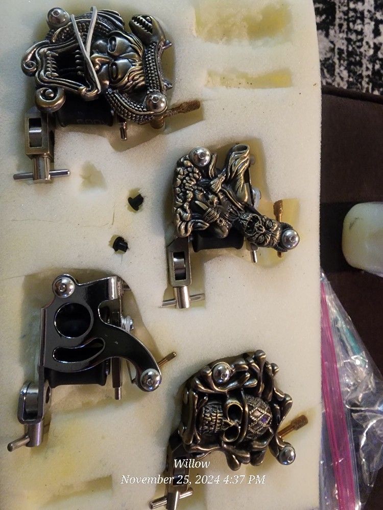 Black Friday Deal... Lol Tattoo Gun Set Of 8 Plus Accessories