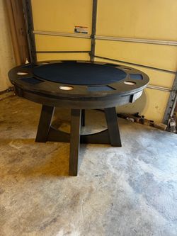 Round Poker Table with Cup Holders