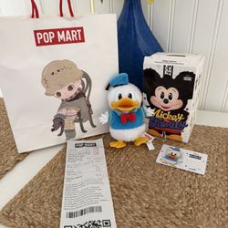 Pop Mart Mickey Family-Donald
