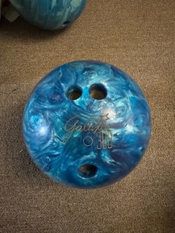 Bowling Ball( vintage  Galaxie 300 Blue)