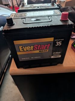Everstart Max 35 car battery