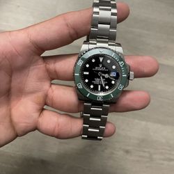 Starbucks Sub Watch