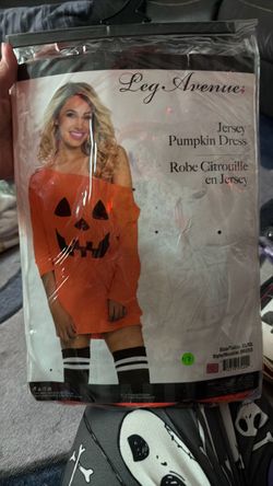Costume