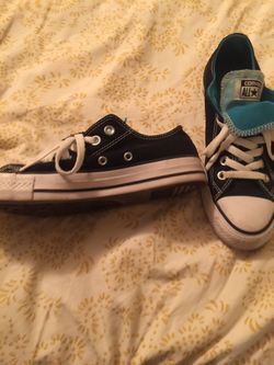 Converse double tongue size 7 in very good shape