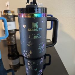 Stanley Snoopy Cup