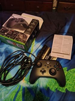 Xbox controller with wires brand new