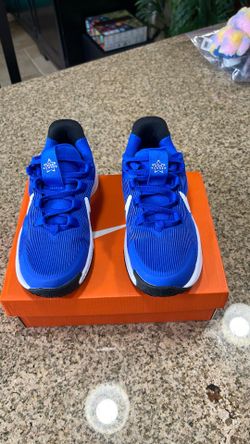 Nike shoes size 13C