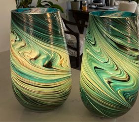 Swirl lamps