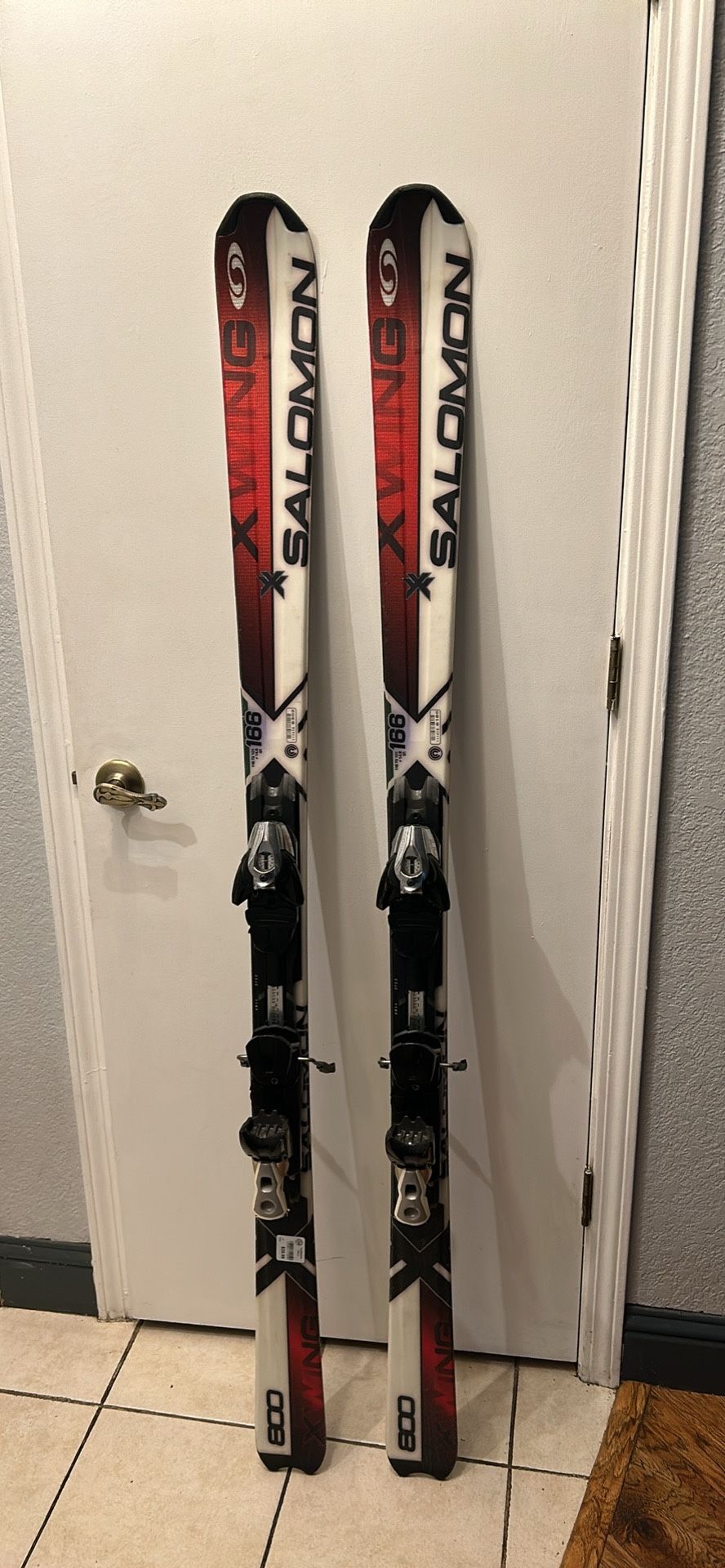 Salomon X Wing 800 skis 166cm