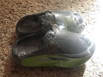 Black and Green Unisex Brand New Meik Mangni Unisex Cloud Platform Slides / Pillow Slippers