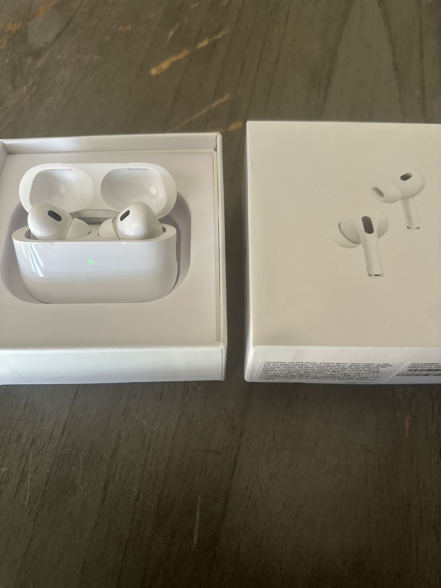 Apple AirPods Pro 2nd Generation with MagSafe Wireless Charging Case - White