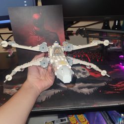 LEGO Star Wars: Luke Skywalker's X-Wing Fighter (75301)