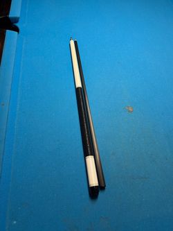 carbon fiber pool cue