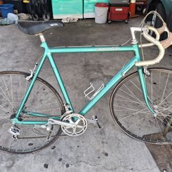 Cannondale bike 