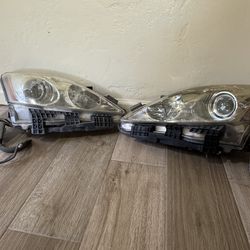 2006-2008 Lexus IS250 headlight